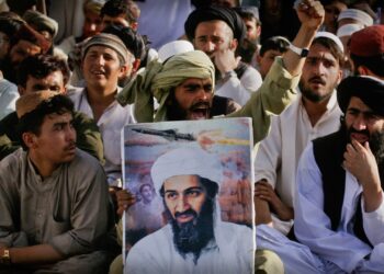 اہلِ حق اور اہلِ باطل کے درمیان دورانِ معرکہ مشاورت نہیں ہوتی!