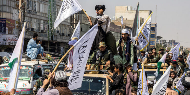 افغاں سے محبت مِری، ایماں کے لیے ہے!