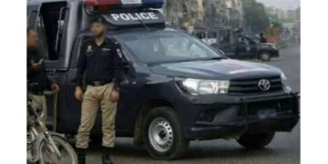 معرکے ہیں تیز تر!