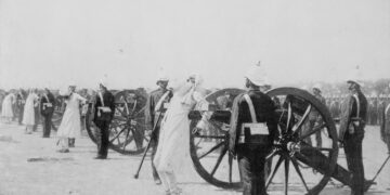 مسلمانوں کے ساتھ موالات ،کفار کے ساتھ دشمنی اور مسلمانوں کے لیے راہِ عمل!