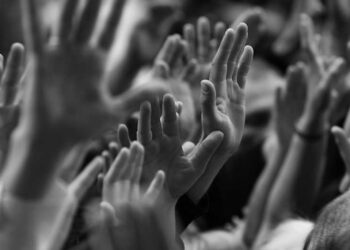 كُونُوا أَنْصَارَ اللهِ