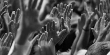 كُونُوا أَنْصَارَ اللهِ