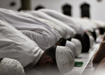 معرکۂ روح و بدن
