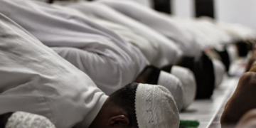 معرکۂ روح و بدن