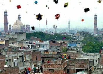 جنوں یا خرد